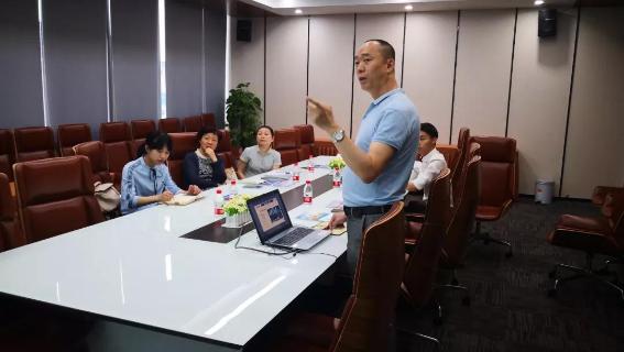 赣江南昌经开区领导受邀访问华润娱乐加速器，为优质项目落地南昌创造新机遇
